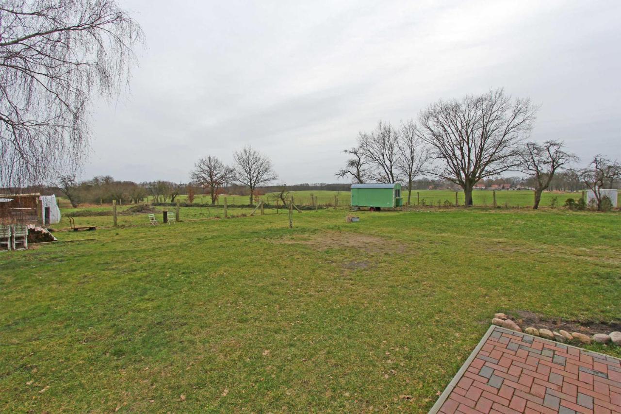 Ferienwohnungen Wredenhagen See 10860 Exteriör bild